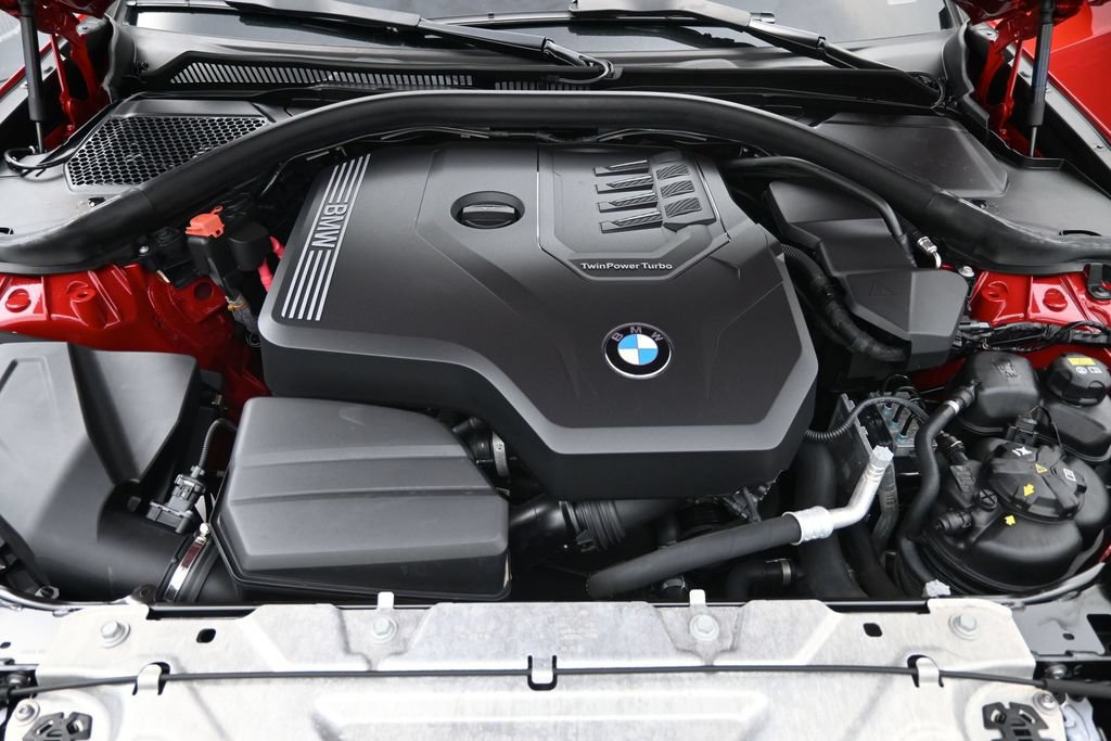 Used 2020 BMW 330i xDrive Sedan w/ Premium Package AWD/4WD image 18