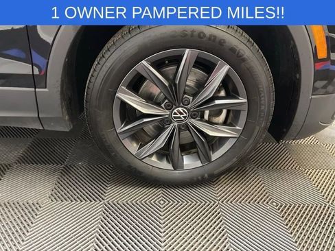 Used 2023 Volkswagen Tiguan SE image 20