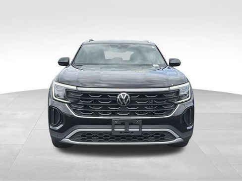 Used 2026 Volkswagen Atlas Cross Sport SE FWD image 2