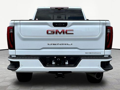 New 2026 GMC Sierra 3500 Denali w/ Denali Reserve Package AWD/4WD image 3