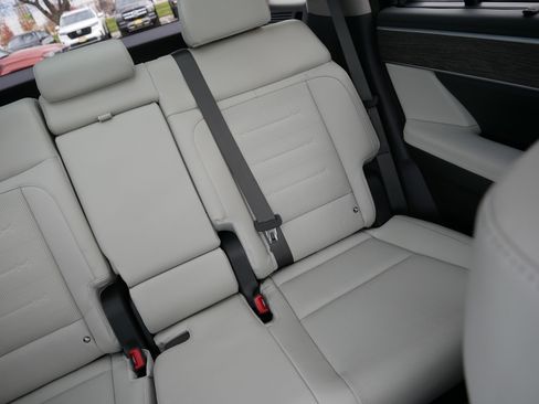 Used 2025 Hyundai Santa Fe Limited image 14