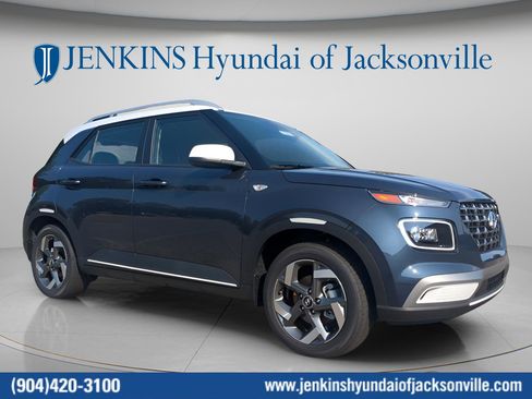 New 2025 Hyundai Venue Limited FWD image 1