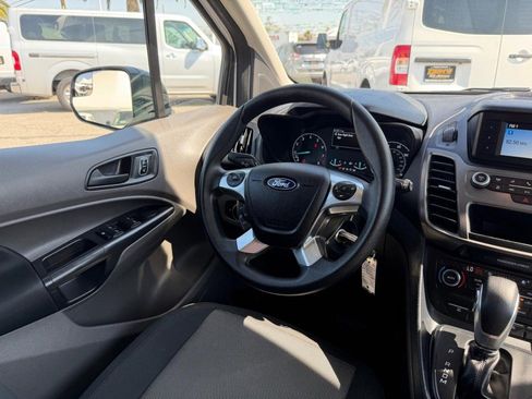Used 2022 Ford Transit Connect XL FWD image 24