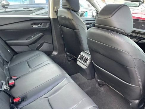 Used 2025 Honda Accord EX-L image 12