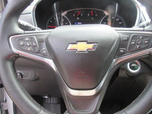 Used 2024 Chevrolet Equinox LT FWD image 25