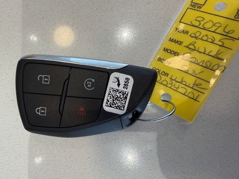 Used 2025 Buick Envision Sport Touring image 33