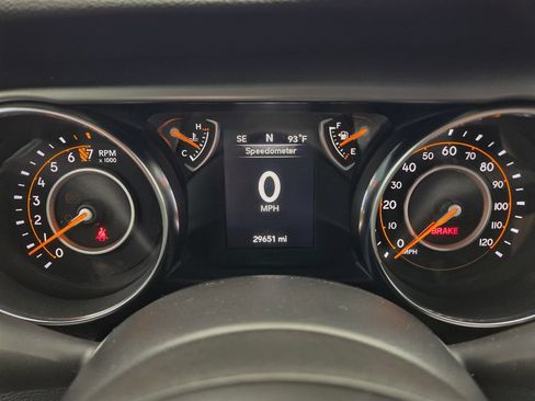 Used 2021 Jeep Wrangler Sport AWD/4WD image 34