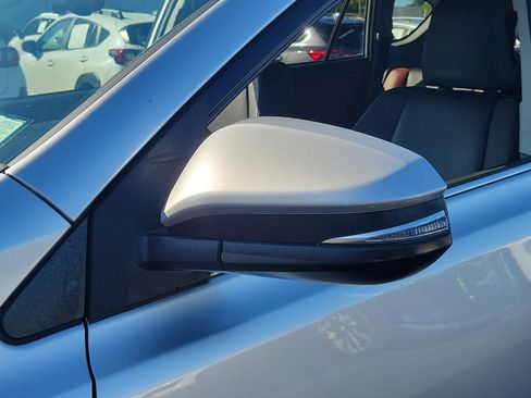 Used 2015 Toyota RAV4 Limited image 11