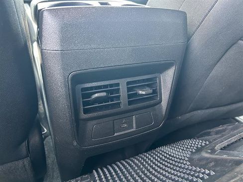 Certified 2023 Chevrolet Colorado LT AWD/4WD image 37