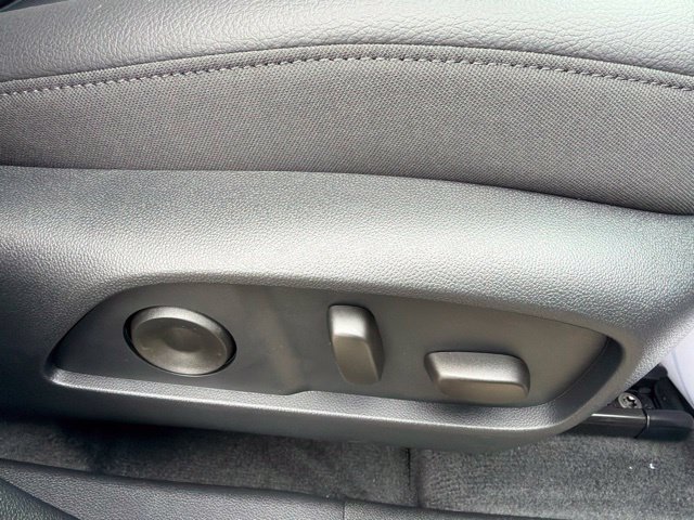 New 2027 GMC Terrain Denali w/ LPO, Floor Liner Package AWD/4WD image 19