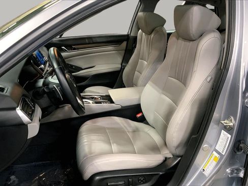 Used 2019 Honda Accord EX-L image 8