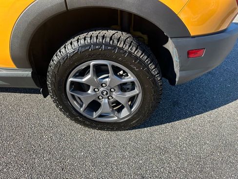 Used 2023 Ford Bronco Sport Badlands image 9