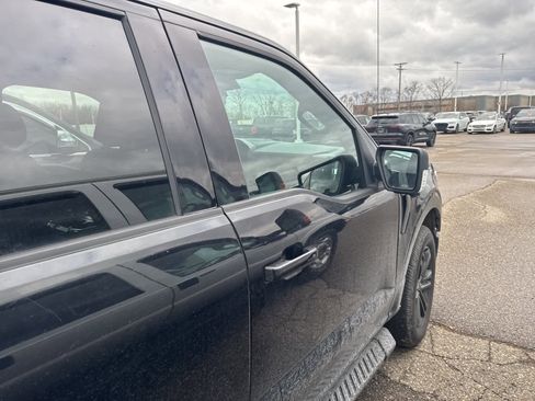 Used 2021 Ford F150 XLT w/ Equipment Group 302A High image 14