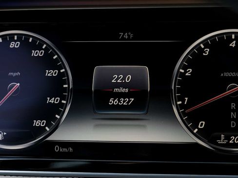 Used 2017 Mercedes-Benz S 550 Sedan image 21