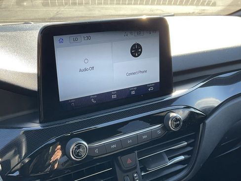 Used 2023 Ford Escape ST-Line Select image 3