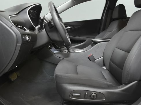 Used 2024 Chevrolet Malibu LT FWD image 16