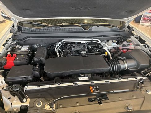 New 2026 Chevrolet Colorado ZR2 w/ Technology Package image 55