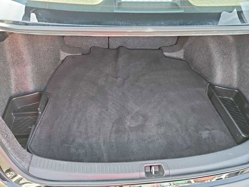 Used 2025 Toyota Corolla LE image 44