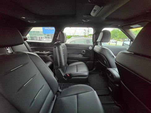 Certified 2026 Hyundai Palisade Calligraphy FWD image 10