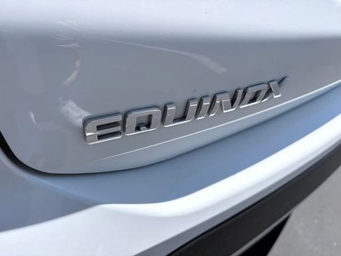 Used 2023 Chevrolet Equinox LT FWD image 26
