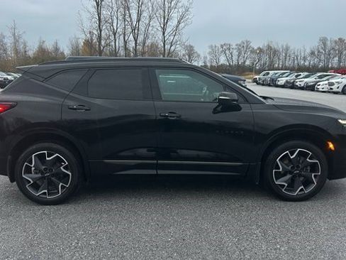 Certified 2021 Chevrolet Blazer RS w/ Enhanced Convenience Package image 2