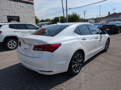 Used 2016 Acura TLX V6 FWD image 6