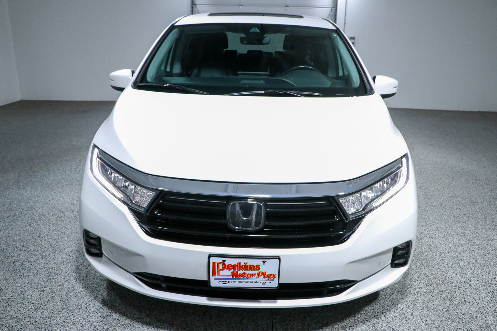 Used 2024 Honda Odyssey Touring image 4