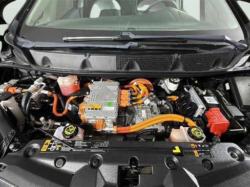 Used 2020 Chevrolet Bolt LT image 34