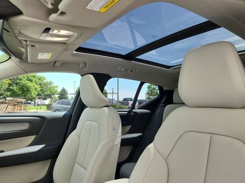 New 2026 Volvo XC40 B5 Plus w/ Protection Package Premier image 23