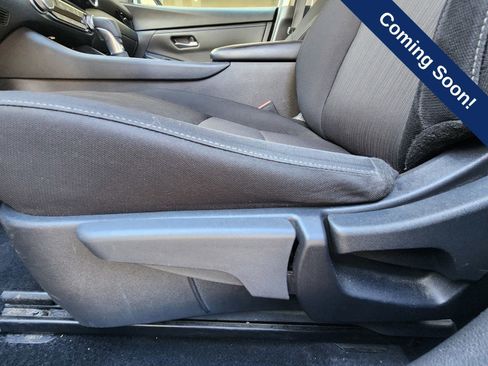 Used 2023 Nissan Sentra SV FWD image 10