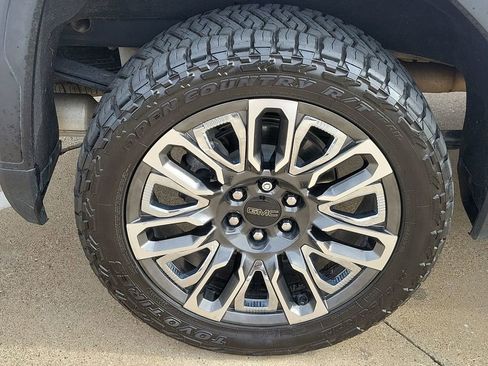 Certified 2023 GMC Sierra 1500 Denali Ultimate image 34