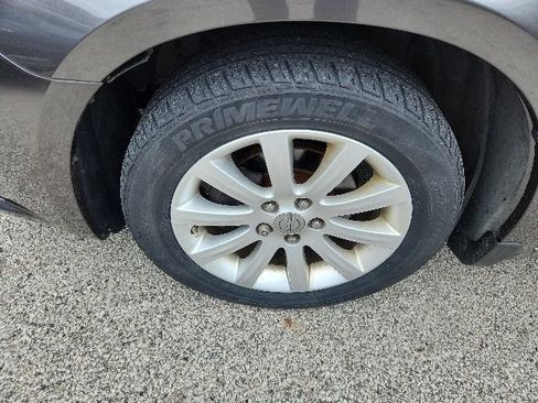 Used 2014 Chrysler 200 Limited FWD image 6