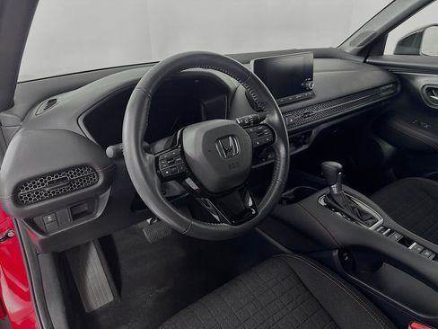 Certified 2024 Honda HR-V Sport image 9