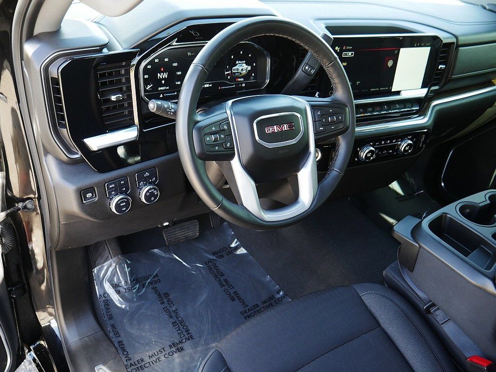Used 2024 GMC Sierra 1500 SLE w/ X31 Off-Road Package AWD/4WD image 11