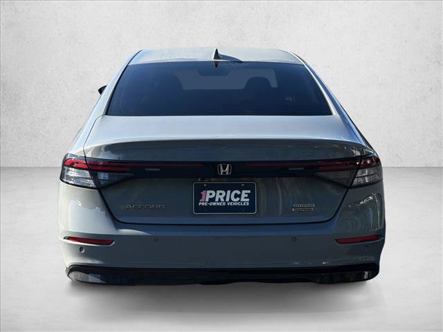 Used 2024 Honda Accord Touring image 7
