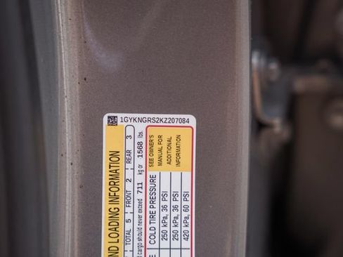 Used 2019 Cadillac XT5 Platinum AWD/4WD image 42