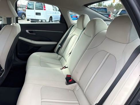 Used 2023 Hyundai Sonata SEL FWD image 20