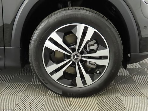 Certified 2025 Mercedes-Benz GLB 250 GLB 250 image 33