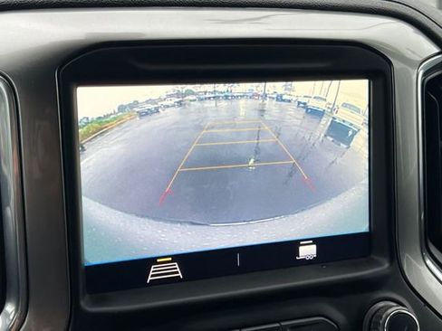 Used 2021 Chevrolet Silverado 1500 RST image 25