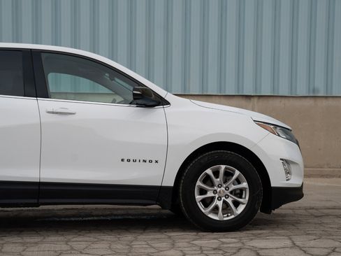 Used 2019 Chevrolet Equinox LT image 11