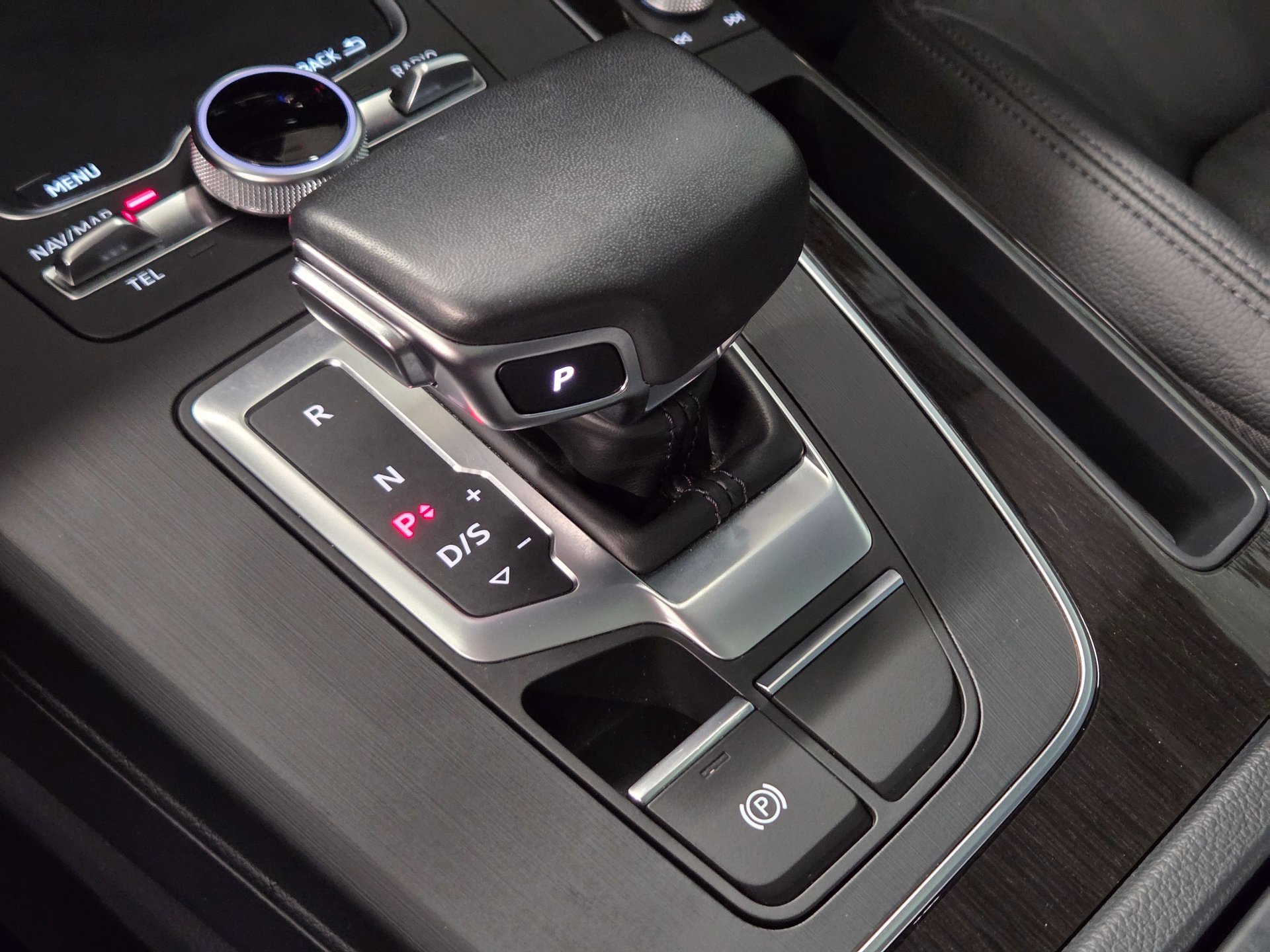 Used 2018 Audi Q5 2.0T Premium AWD/4WD image 24