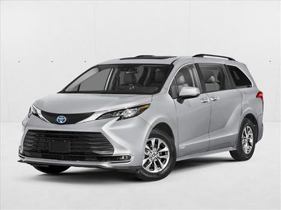 New 2025 Toyota Sienna XLE