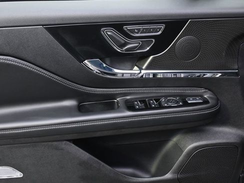 New 2026 Lincoln Corsair Reserve w/ Jet Appearance Package image 22