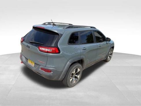 Used 2015 Jeep Cherokee Trailhawk w/ Cold Weather Group image 3