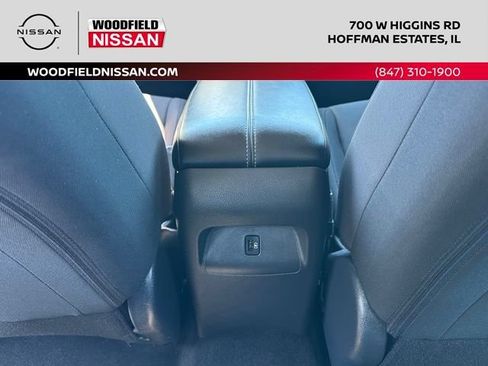 Certified 2024 Nissan Sentra SV w/ Lighting Package FWD image 31