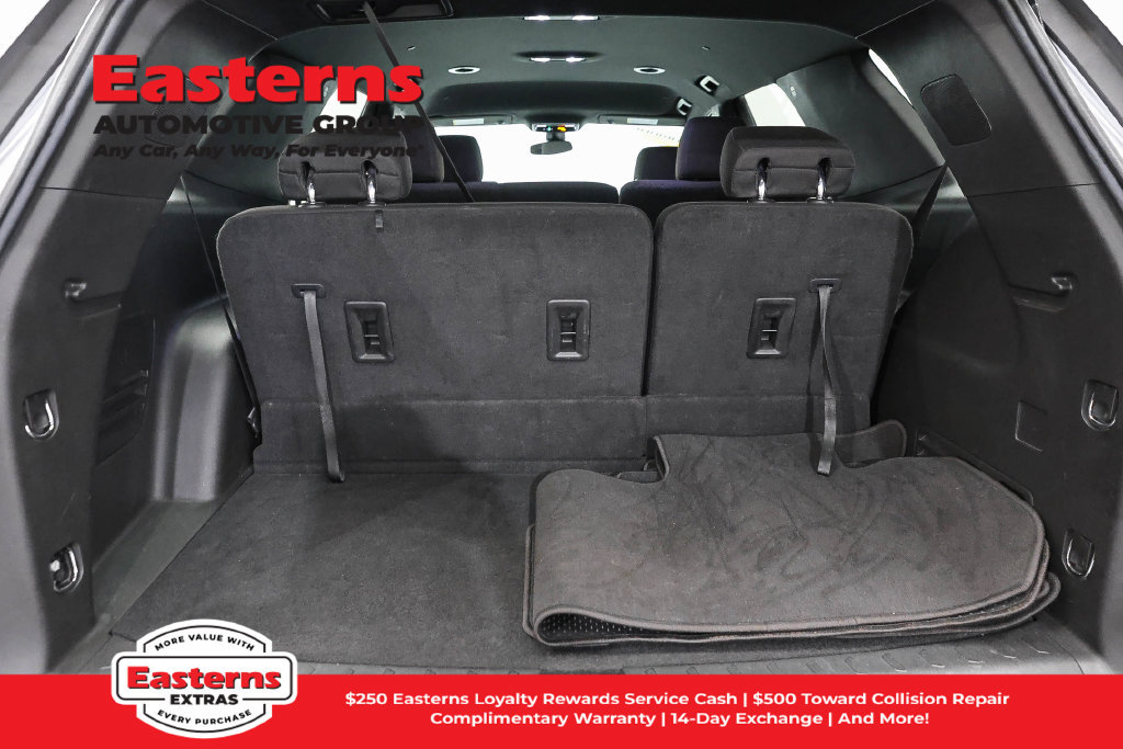 Used 2023 Chevrolet Traverse LT AWD/4WD image 10