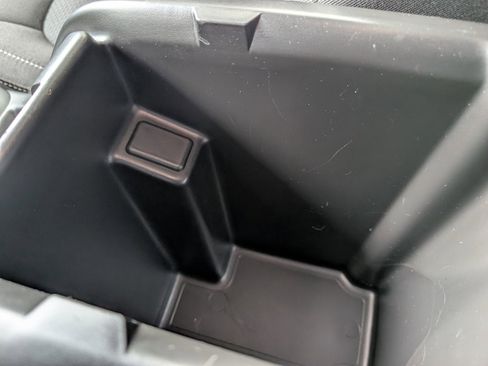 Used 2020 Chevrolet Colorado LT w/ Redline Special Edition image 30