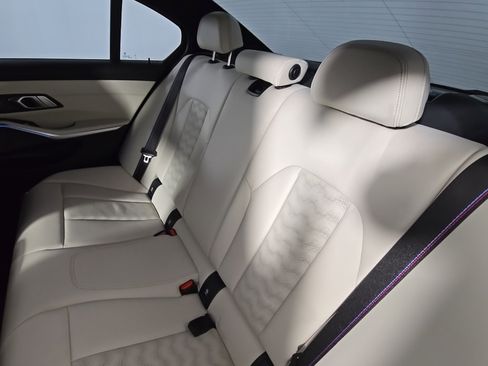 Used 2025 BMW M3 Competition w/ M Driver's Package image 17