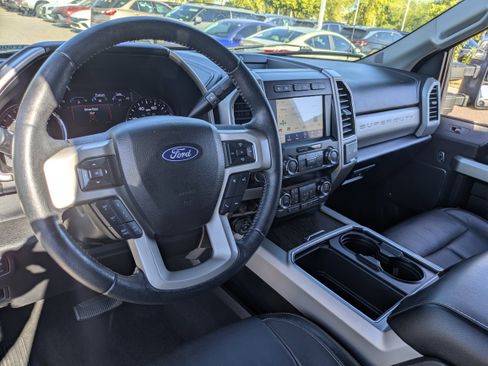 Used 2020 Ford F450 Lariat w/ Lariat Ultimate Package image 18