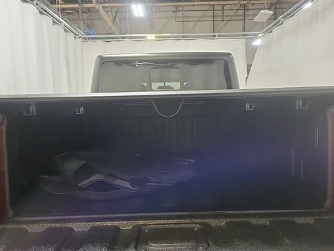 Used 2021 Jeep Gladiator Rubicon w/ LED Lighting Group AWD/4WD image 15